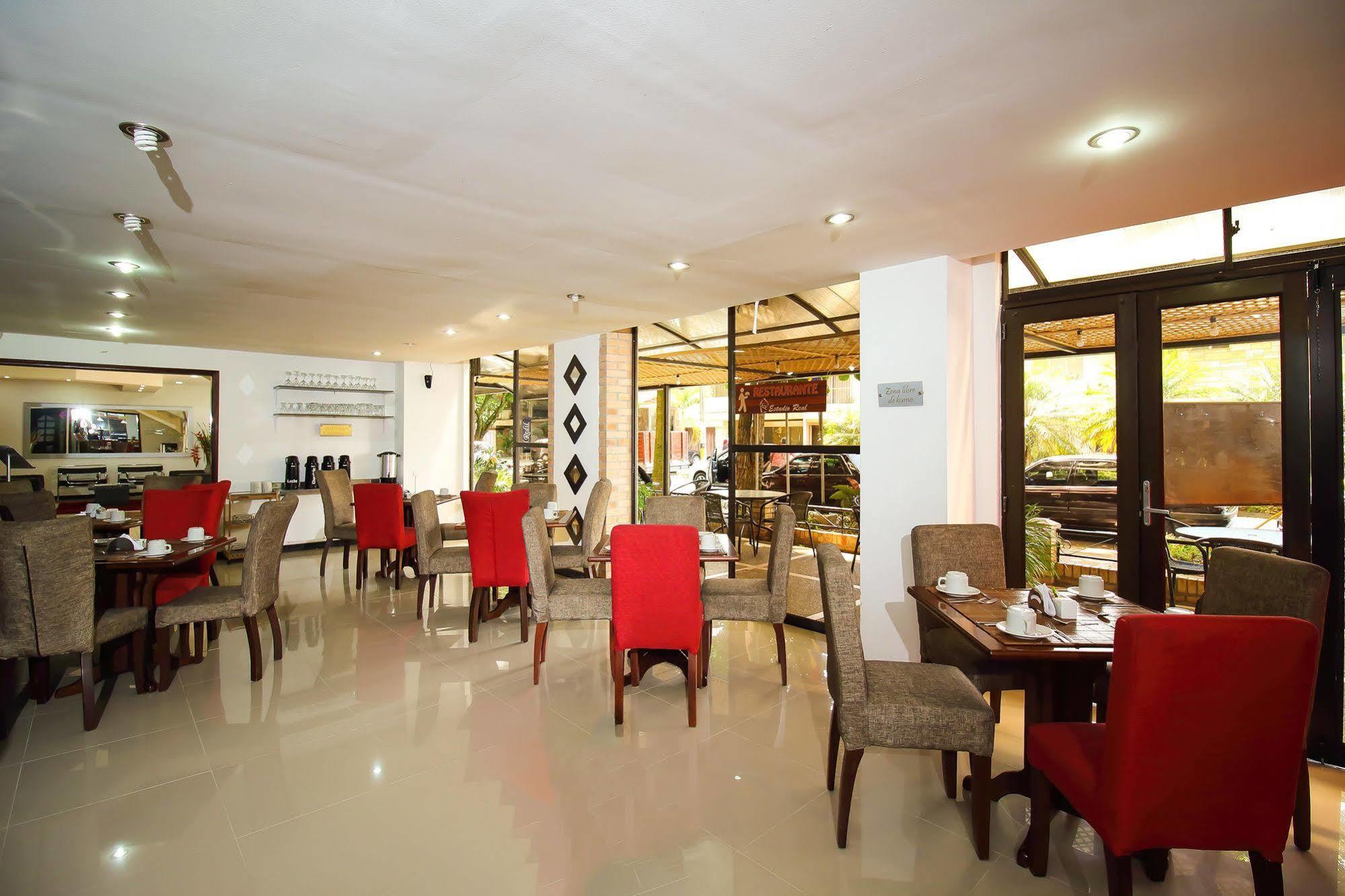 Hotel Estadio Real Medellín Zewnętrze zdjęcie